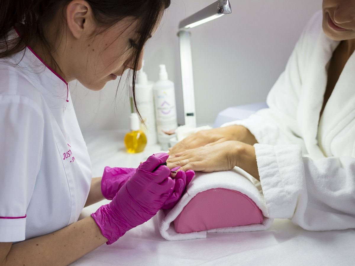 Beauté des mains en institut